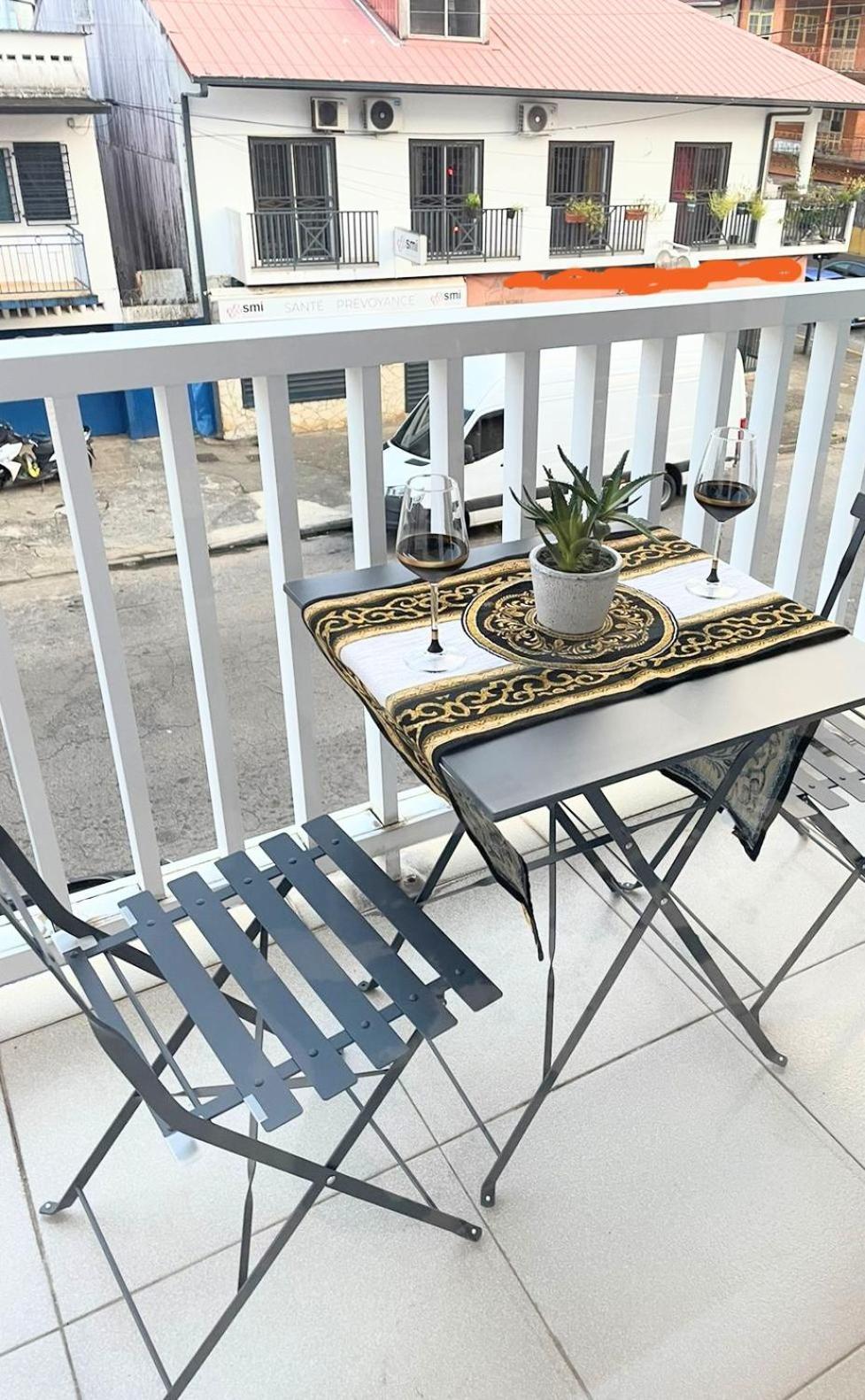 Apartamento Dolce Pace Kreyol Cayenne Exterior foto
